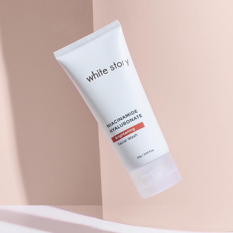 White Story Brightening Facial Wash