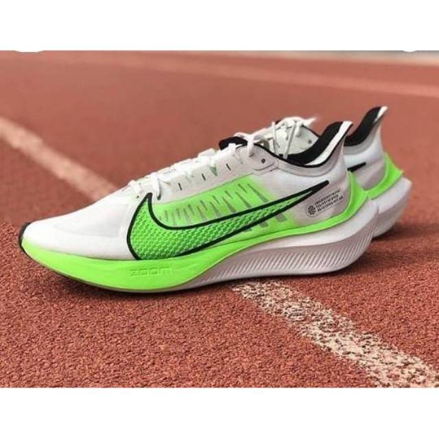 Sepatu Nike Zoom Gravity White Green