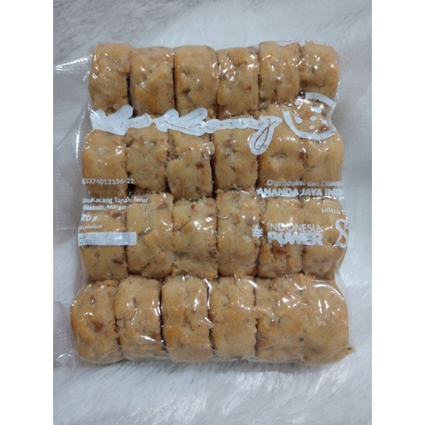 

KUE KACANG ANANDA MINI PACK 270 GRAM