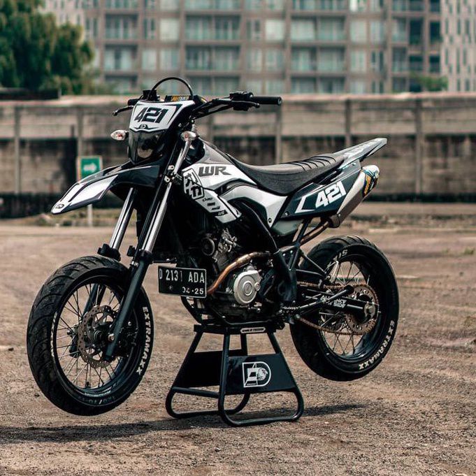 DECAL WR PUTIH HITAM FULL BODY