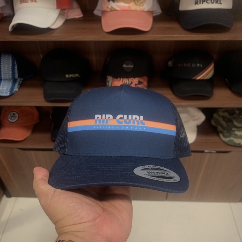 Topi Ripcurl Revival trucker