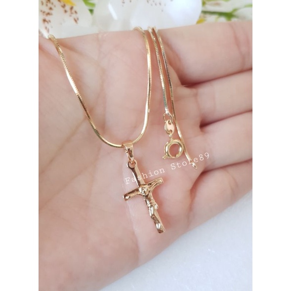 Xuping Bestquality terjamin Kalung Salib Xuping perhiasan tahan lama lapis emas xuping salib fashion