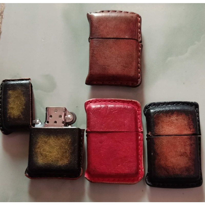 tempat korek zippo asli kulit dan korek nya/korek/aksesoris