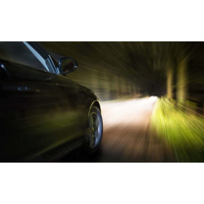 Philips X-treme Vision Plus H4 Bohlam Lampu Mobil