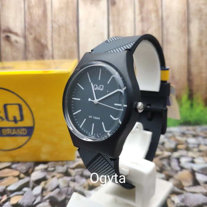 [COD] JAM TANGAN PRIA Q&Q QQ ANALOG STRAP KARET HITAM VS52J001Y ORIGINAL GARANSI KOTAK KADO KEREN