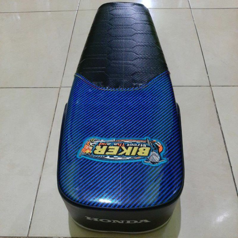 jok CB motif carbon benik
