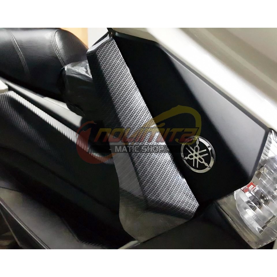 Winglet Windshield Sayap Pijakan Kaki Depan NEMO Carbon Yamaha NMAX