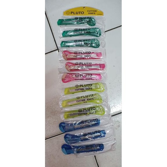 

Dijual Pisau Potong / Cutter Isi 12 Pcs Hot Sale