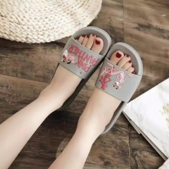 Sandal karet wanita / sendal slop wanita Karakter Pink Panther