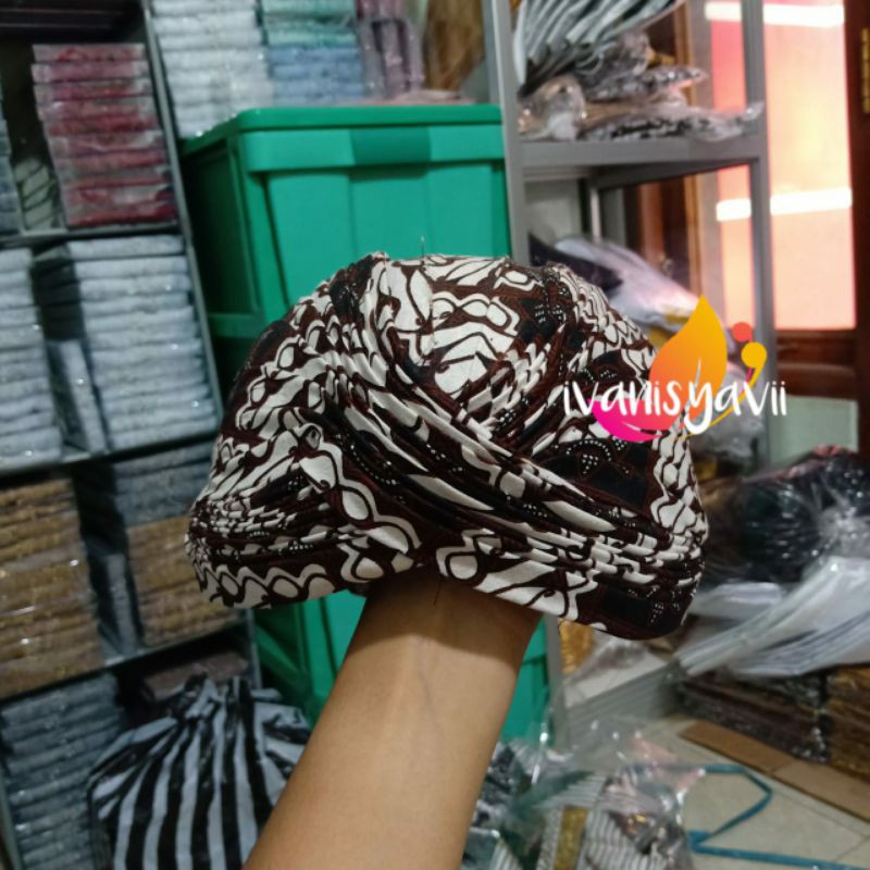 BLANGKON JOGJA BATIK POLOS, Motif Parang Matahari