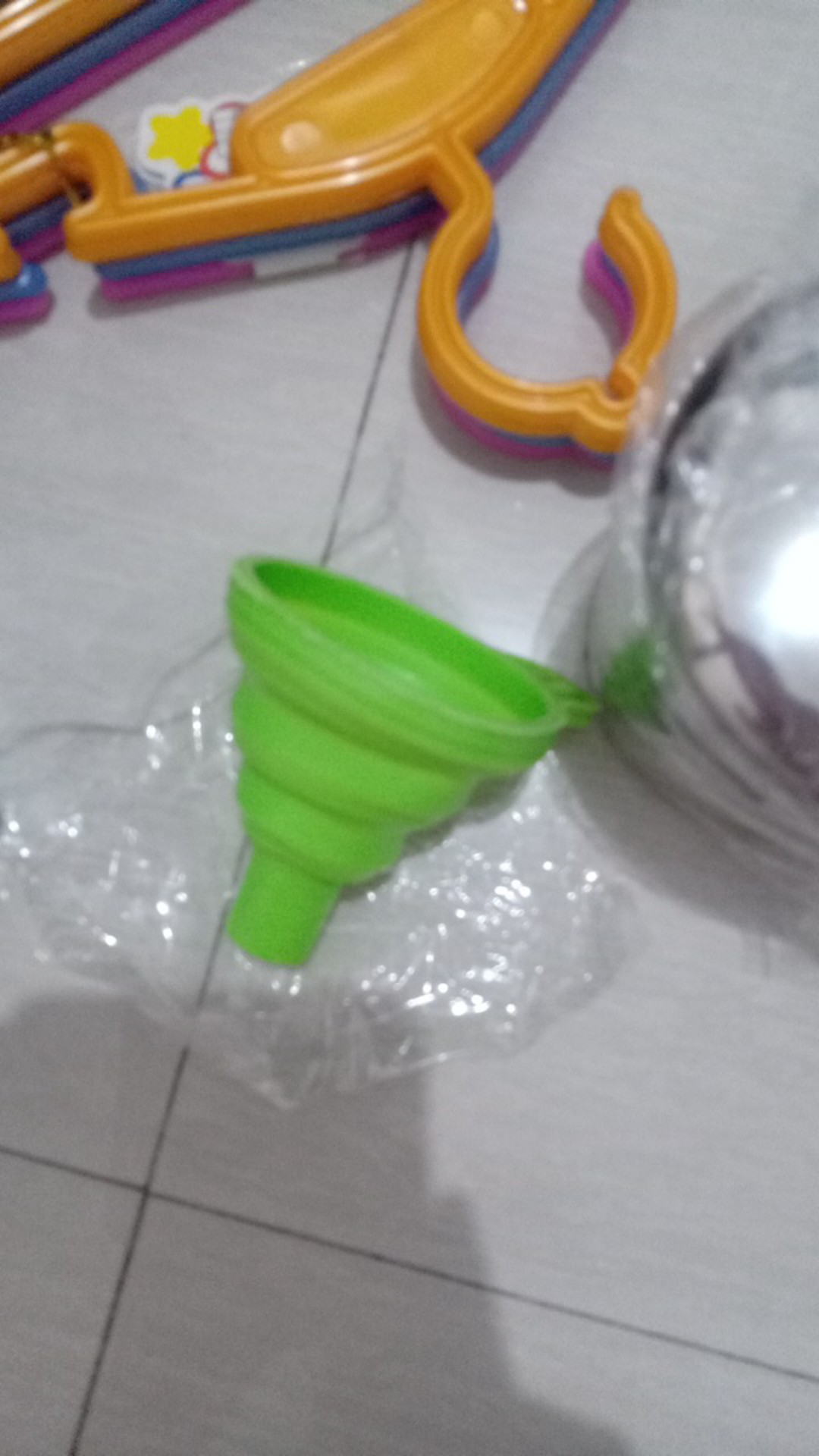 Corong Minyak Silikon Lipat Food Grade