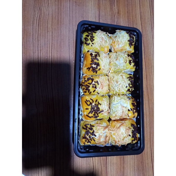 

Bolen Pisang Keju dan Coklat