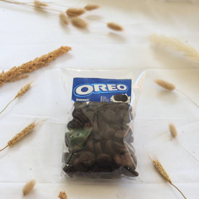 

snack branded - oreo mini coklat / vanila 230 gr