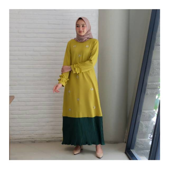 Gamis Aurel