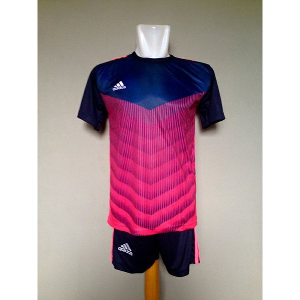 TERLARISS  BAJU CELANA SETELAN KAOS JERSEY FUTSAL ADIDAS AD06 MAGENTA  Termurah