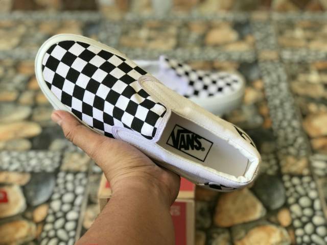 VANS SLIP ON MONO CHECKERBOARD BLACK WHITE WAFFLE DT