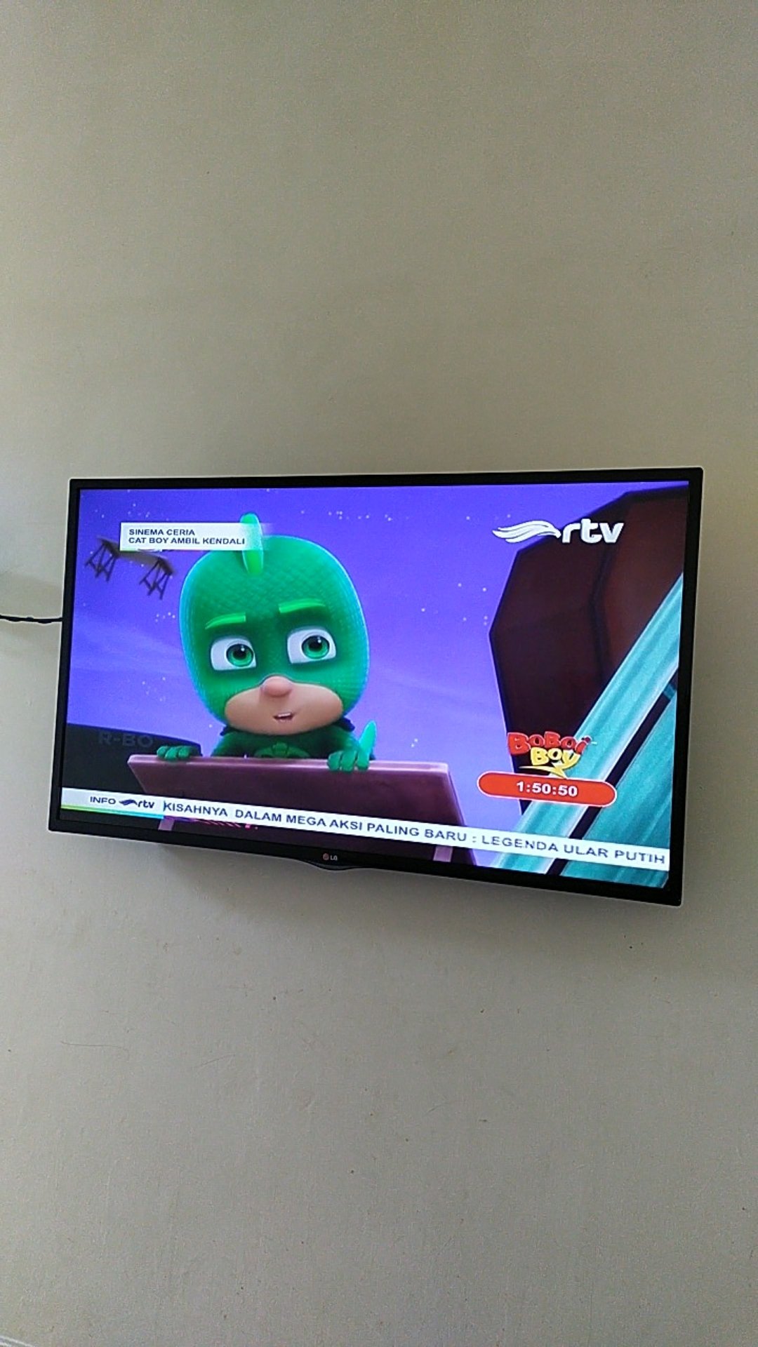 Molto Ultra Pure Refill 720 Ml ( Khusus Sumatera Utara )