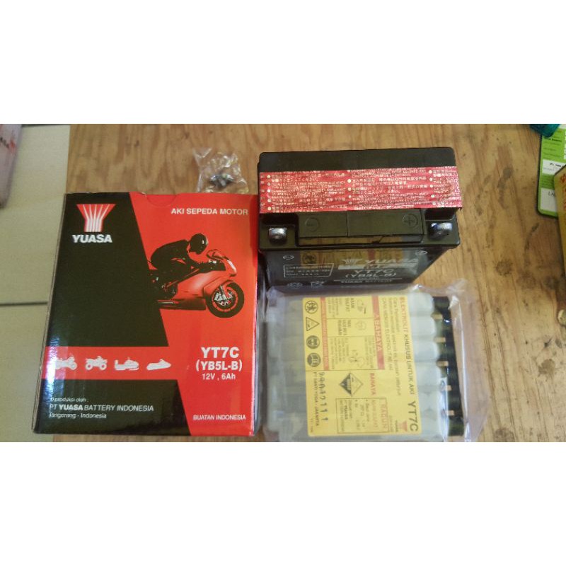 AKI KERING MOTOR MIO SPORTY/VEGA R/SUPRA FIT YUASA YT7C