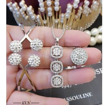 Set perhiasan titanium UR86