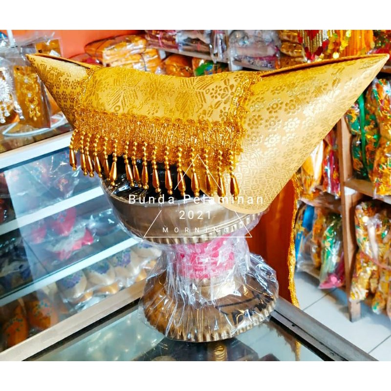 Tanduk Minang / Tanduak Minang Songket Gold / Topi Minang