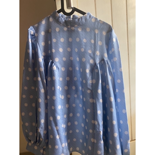 wearing klamby Gina Blouse Preloved