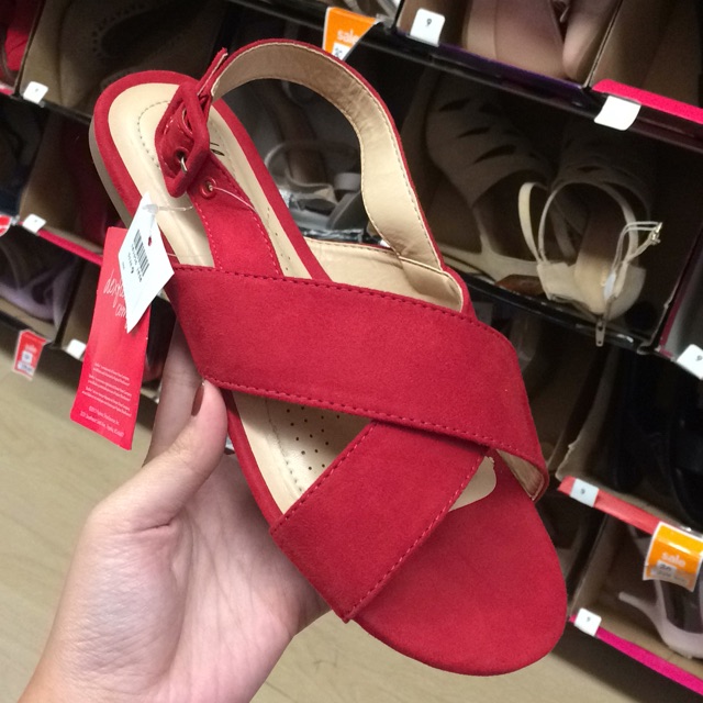 Sandal payless