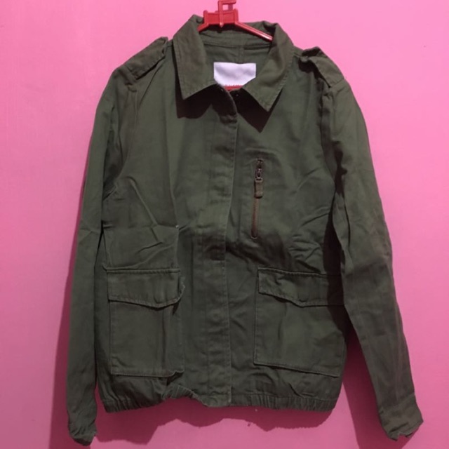 pull and bear army jacket