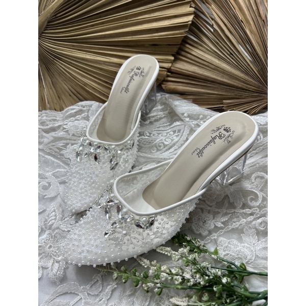 sepatu wedding wanita putih larrisma 7cm kaca