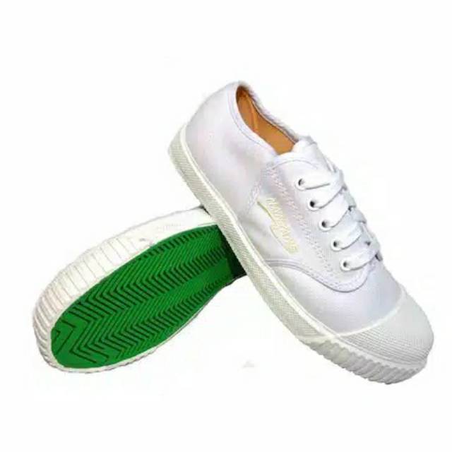 Sepatu takraw nanyang murah