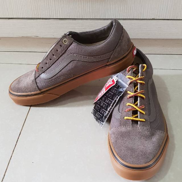 Vans oldskool Gumsole Falcon/boot lace, ukuran 38.5