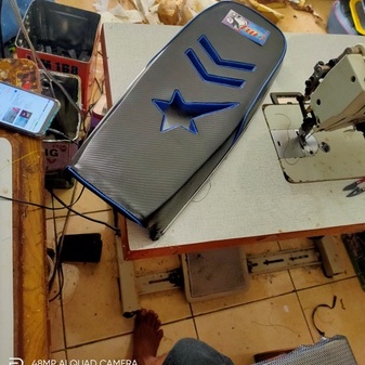 Jok Slim Cb 100 Cb Glatik Modifikasi Lubang Variasi Lis Biru