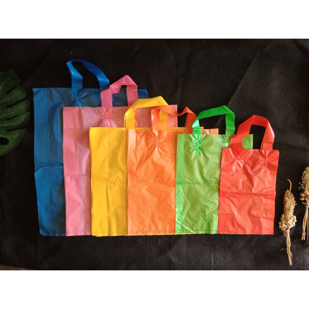 (100 pcs) Kresek Warna / Shopping Bag / tas mall /shoping bag Plastik 30 x 40