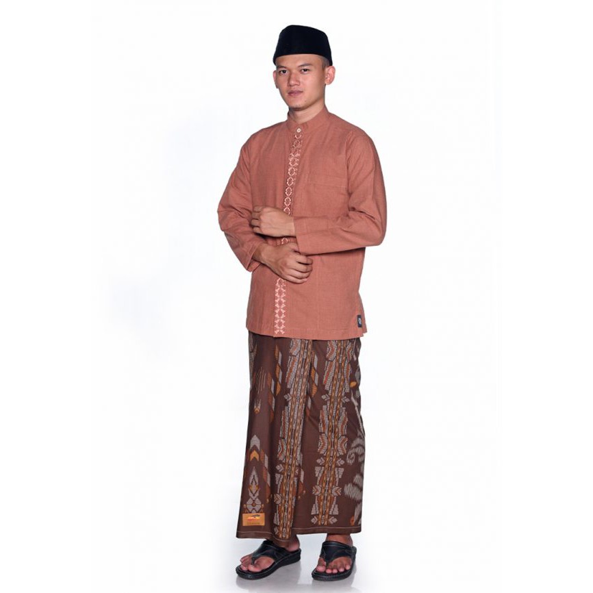 SARUNG ATLAS IDAMAN TIPE HARMONI BOUGENVILLE COKLAT