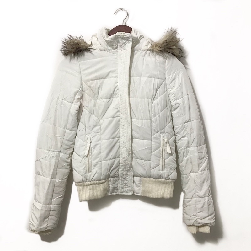 AMERICAN EAGLE PUFFER JACKET