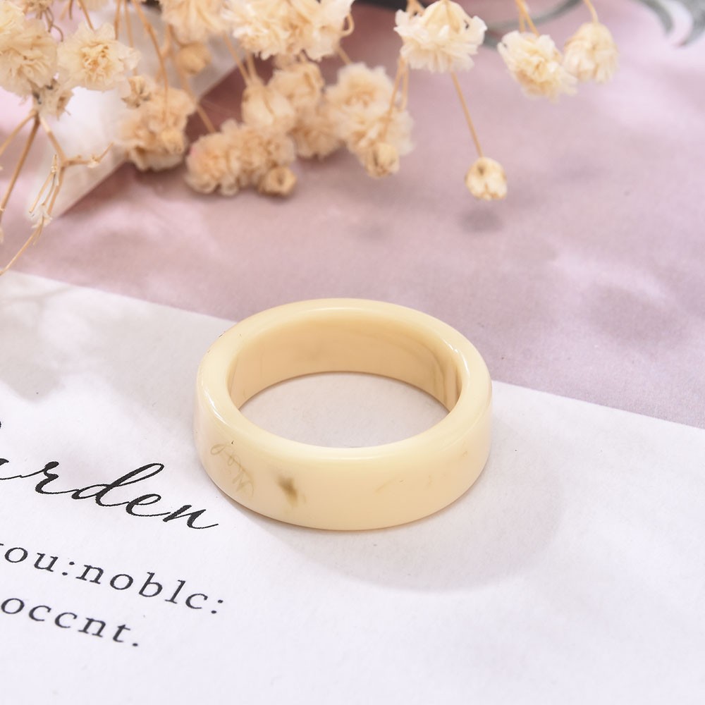 Cincin Bahan Resin Bentuk Bulat Untuk Wanita