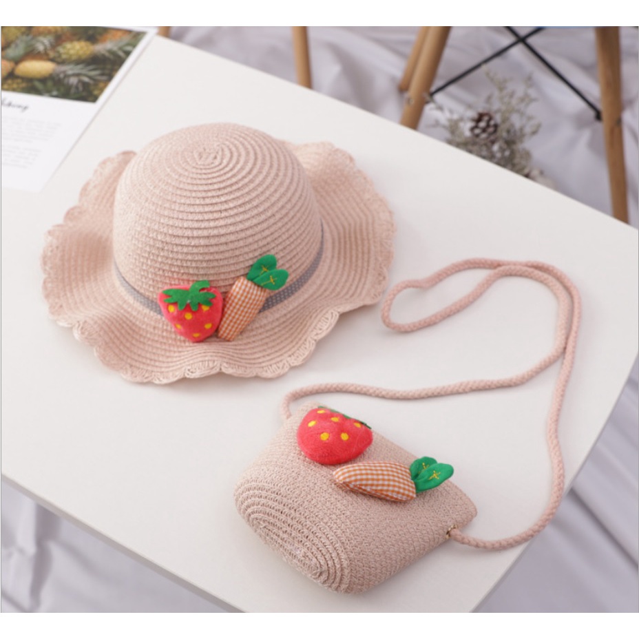 Topi bulat anak / topi anyam anak dan tas anyam anak strawberry wortel