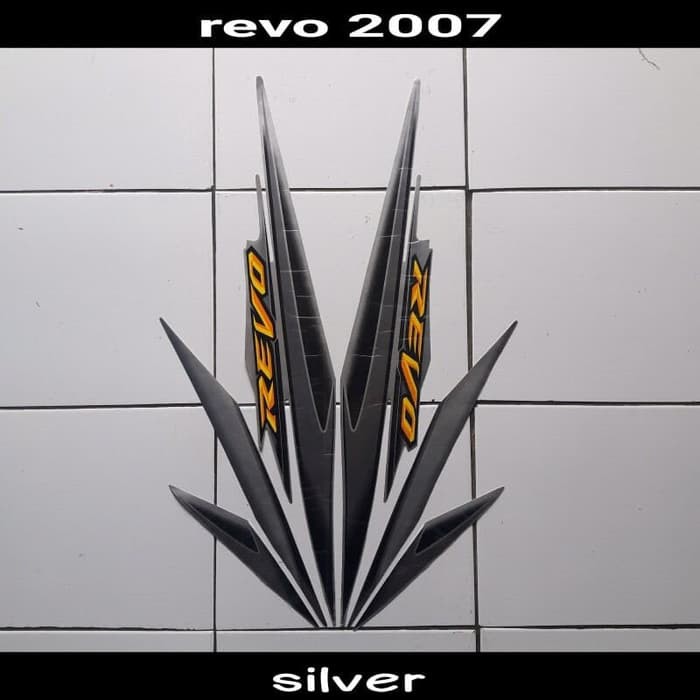 Stiker Striping Motor revo 2007 silver