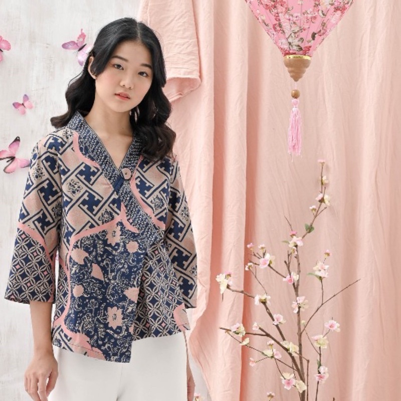 Atasan Batik 262 BNI/ Batik Kimono /Atasan Batik Jumbo