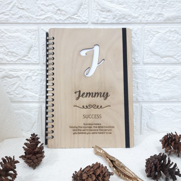 

[RESTOCK] Refillable notebook A5 l Buku jurnal personal l notebook kayu nama