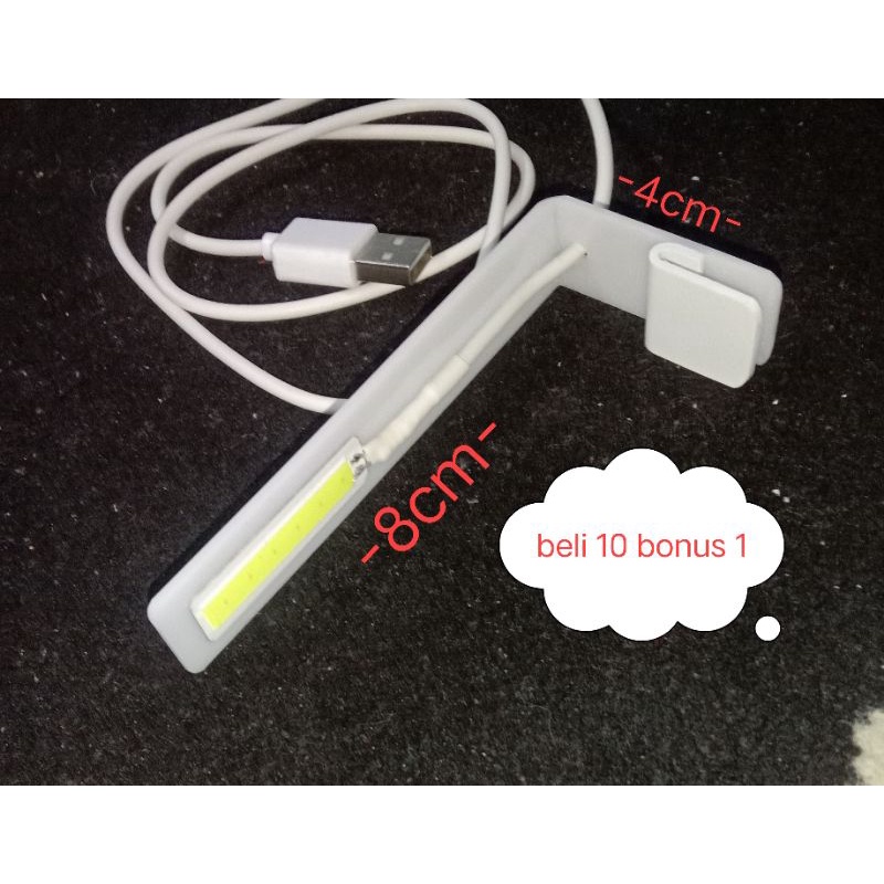 lampu akuarium kecil