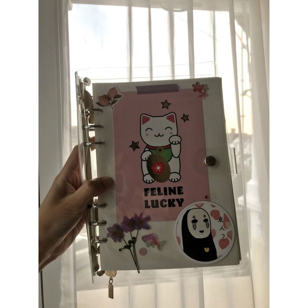 

Pembatas Buku