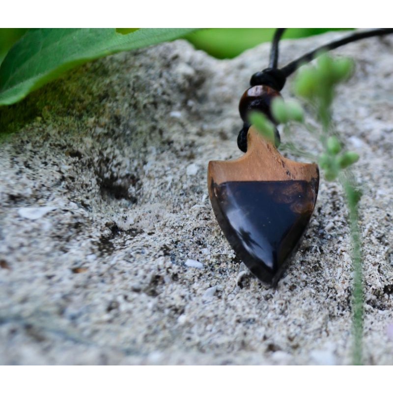 kalung resin kayu edelweiss unik unisex