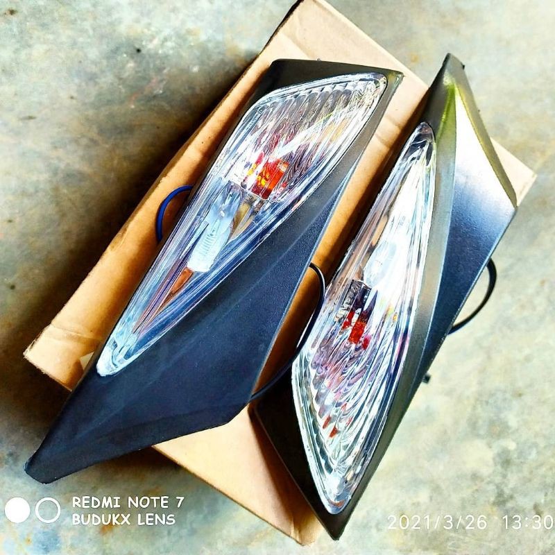 lampu sen sein reteng reting riting depan set rumahan assy dan sochet dop honda vario karbu 110 kvb