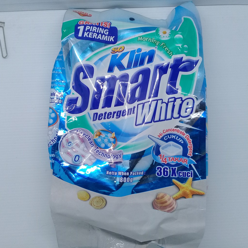 SoKlin Smart Deterjen White 800 gram biru / Sabun pembersih Pakaian(gratis piring keramik)