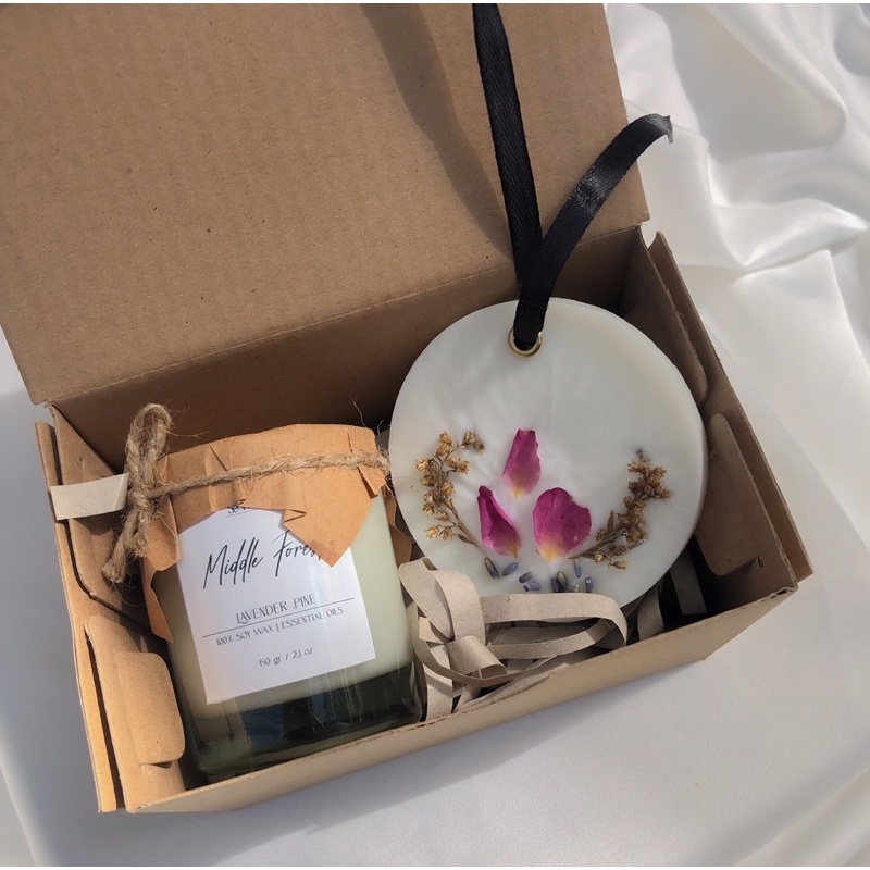 SCENTED CANDLE + 1 SCENTED WAX SACHET by Se.he.la (birthday gift, souvenir, hampers, home decor)