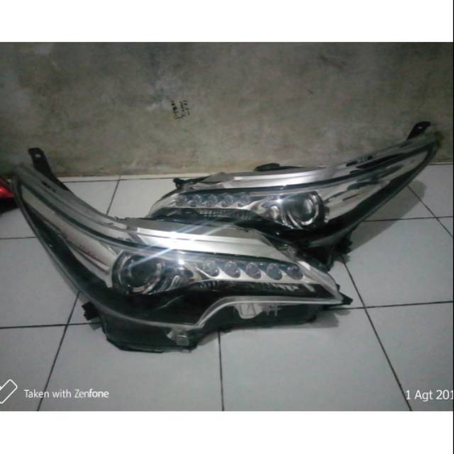 Headlamp Fortuner vrz