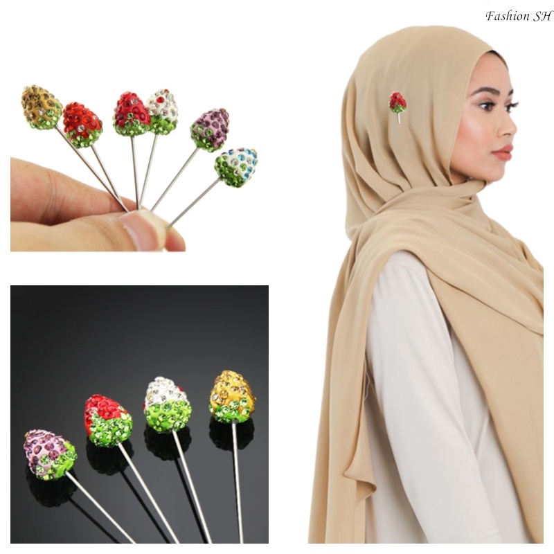 1pc Bros Pin Bentuk strawberry Aksen Berlian Imitasi Untuk Hijab M30018-1PC