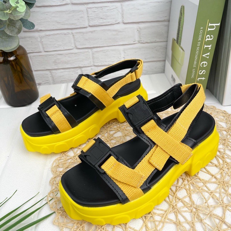 Wedges tali A869