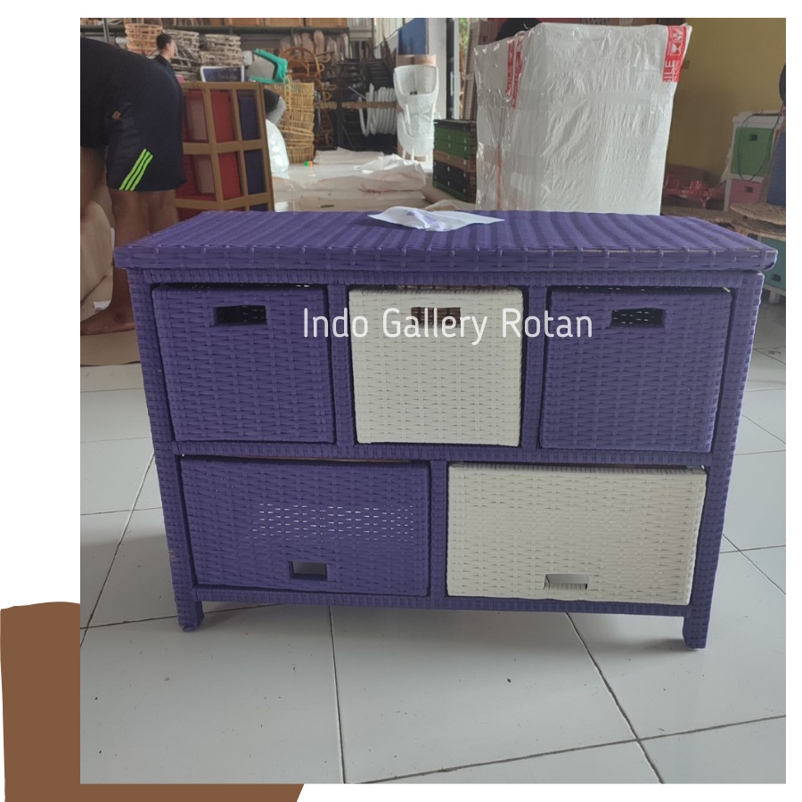 Rak TV Laci Lemari Rotan Sintetis 5 Laci Box Susun Atas