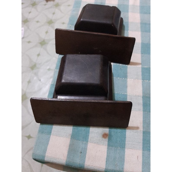 laci kecil colt t120 lawas Warna hitam/cokelat